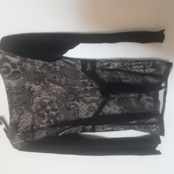 Studio Y Velour Tie Back & Lace Top Sz L - Picture 7 of 8